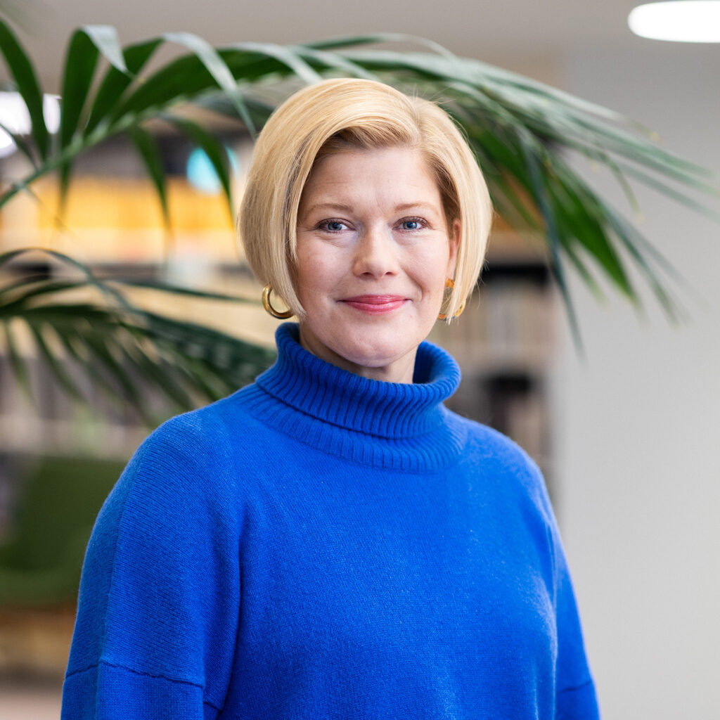 Porträttfoto av Heidi Schauman